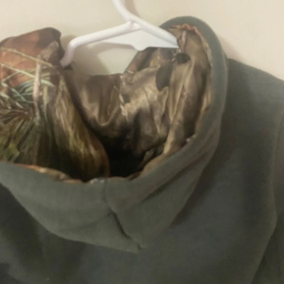Mossy Oak Hoodie - Picture 6 of 7